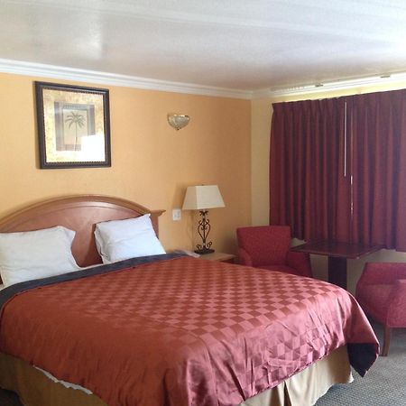 Downtown Motel 7 San Bernardino Esterno foto