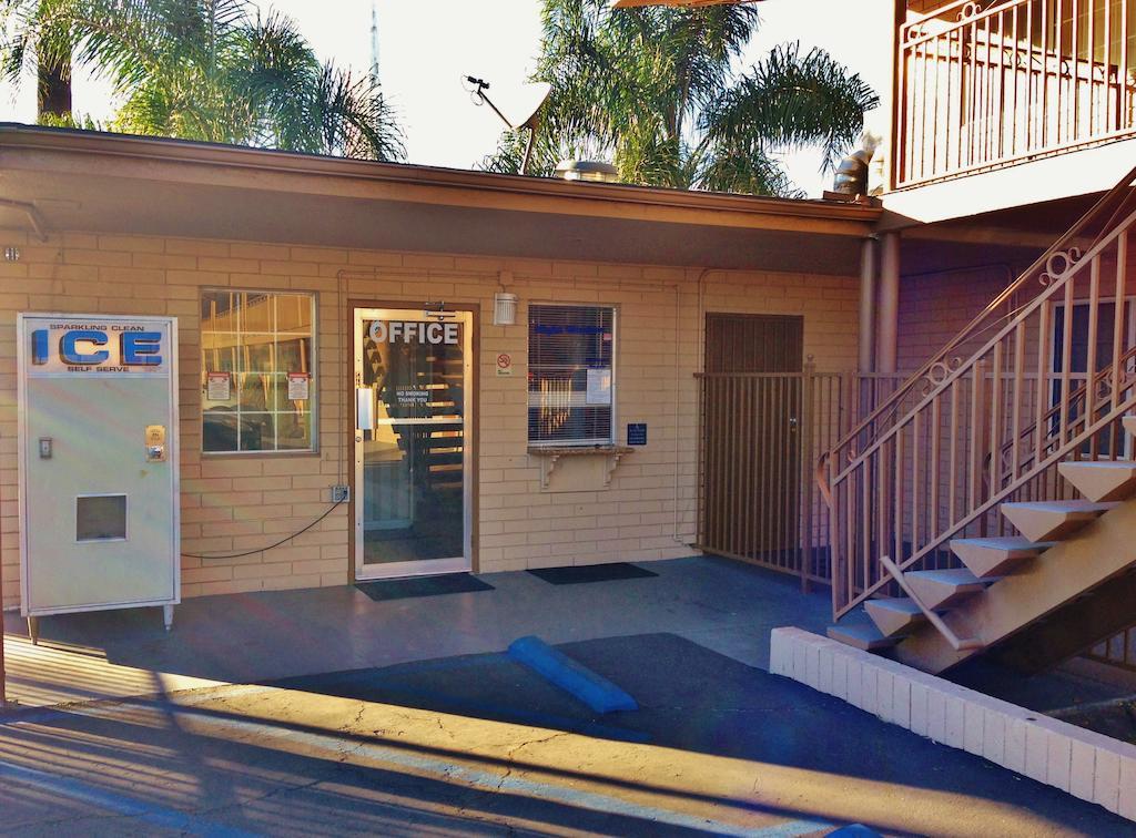 Downtown Motel 7 San Bernardino Esterno foto